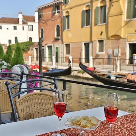 Casa Burchielle Hotel Венеция Екстериор снимка