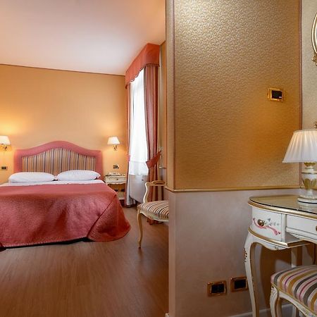 Casa Burchielle Hotel Венеция Екстериор снимка