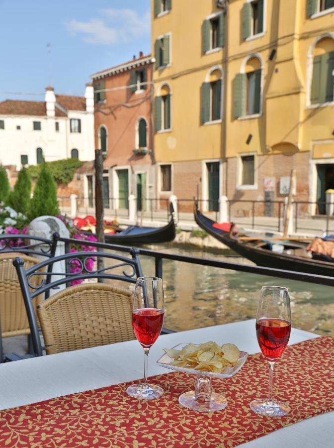 Casa Burchielle Hotel Венеция Екстериор снимка